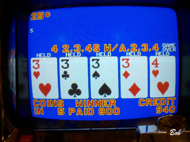 Fremont DDB1053 3s kicker dealt, one of 12 quads during session